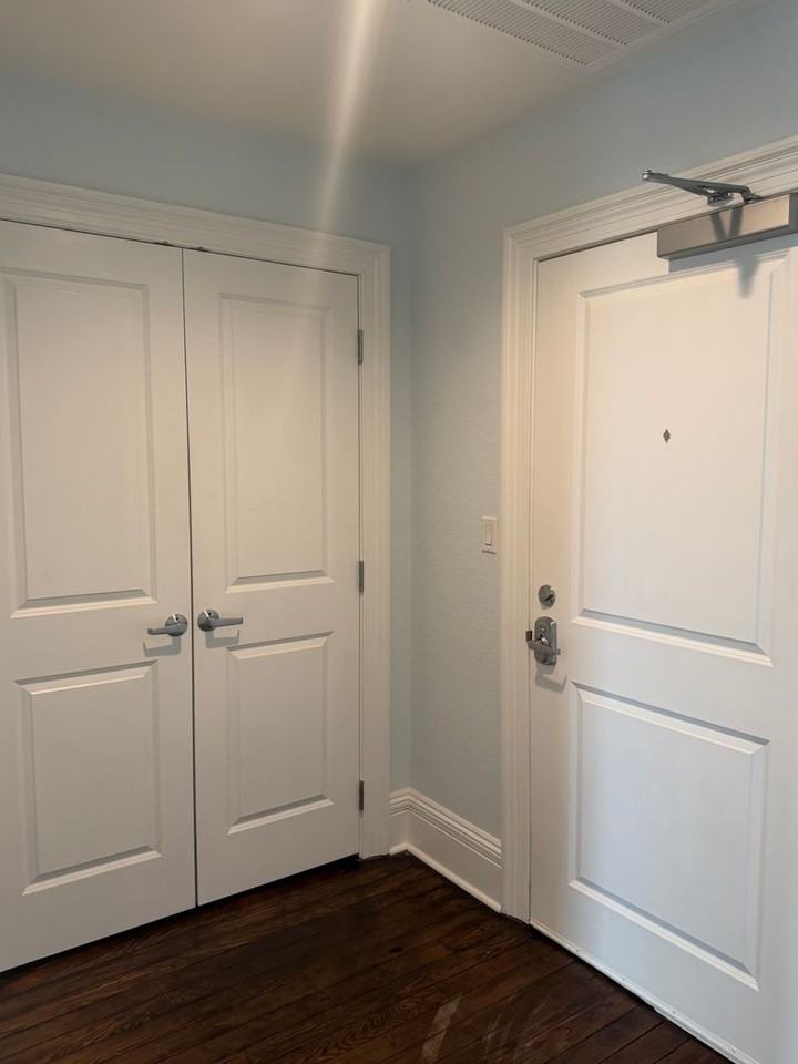 127 W Main St - Photo 4 of 25