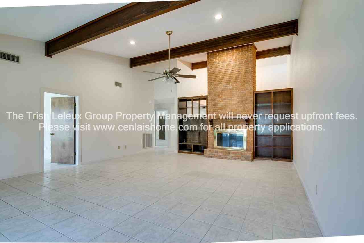 346 Windermere Blvd - Photo 4 of 13