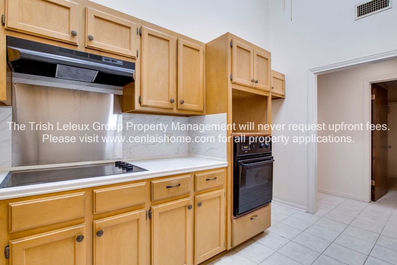 346 Windermere Blvd - Photo 7 of 13