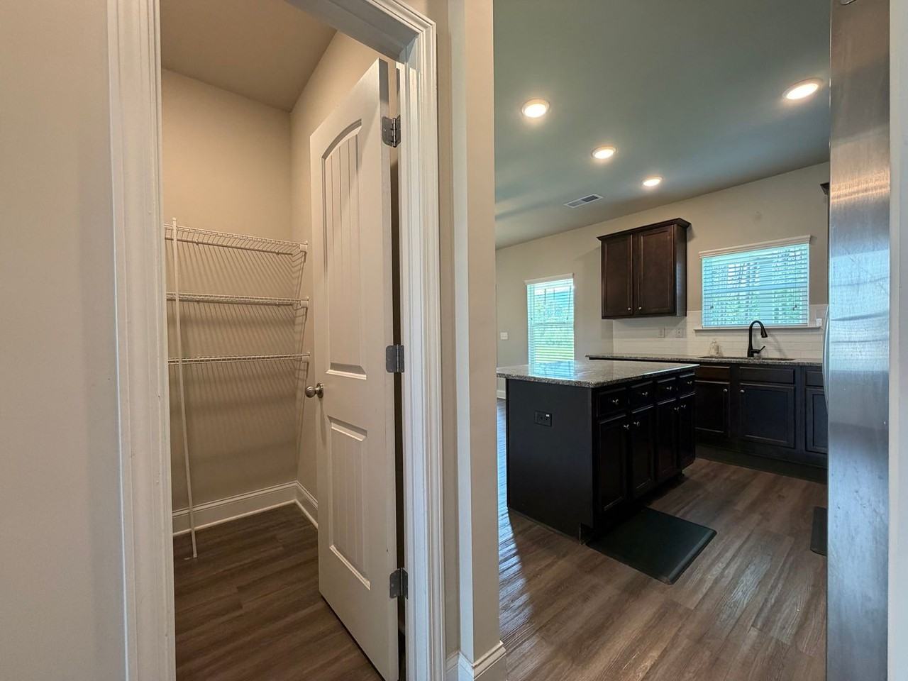 61 N Village Cir - Photo 5 of 41