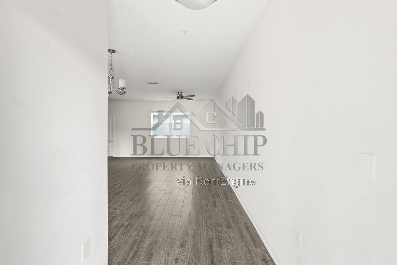 11933 Prologue Ave - Photo 5 of 43