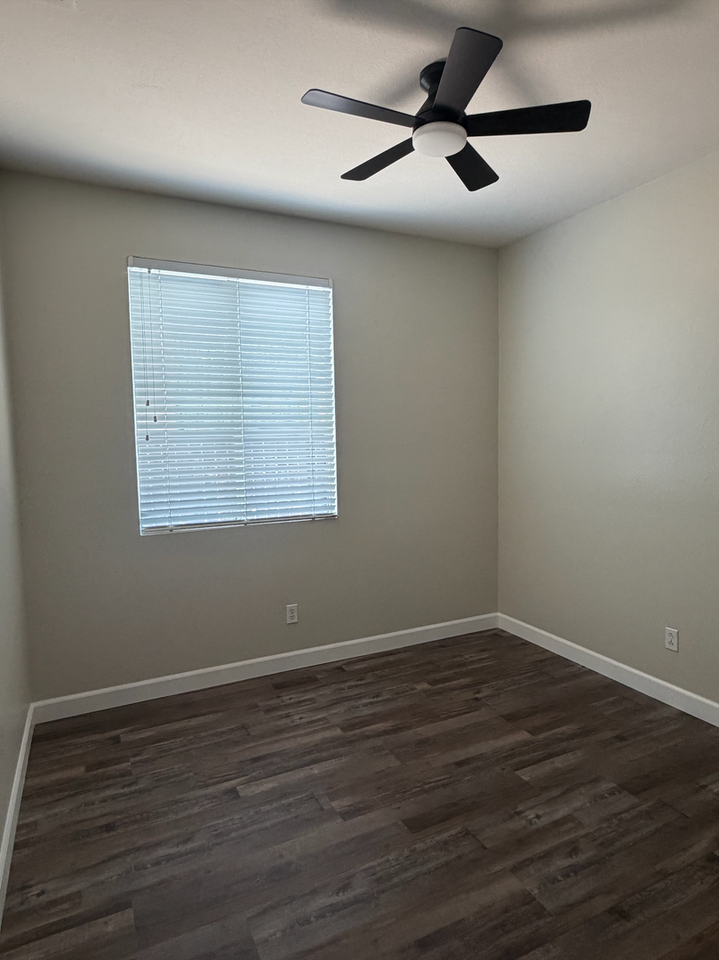 26121 Bogoso Ln - Photo 5 of 7