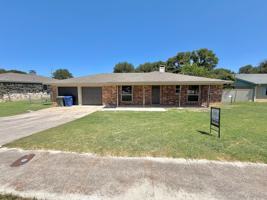 featured image of 1114 Rhonda Lee St
