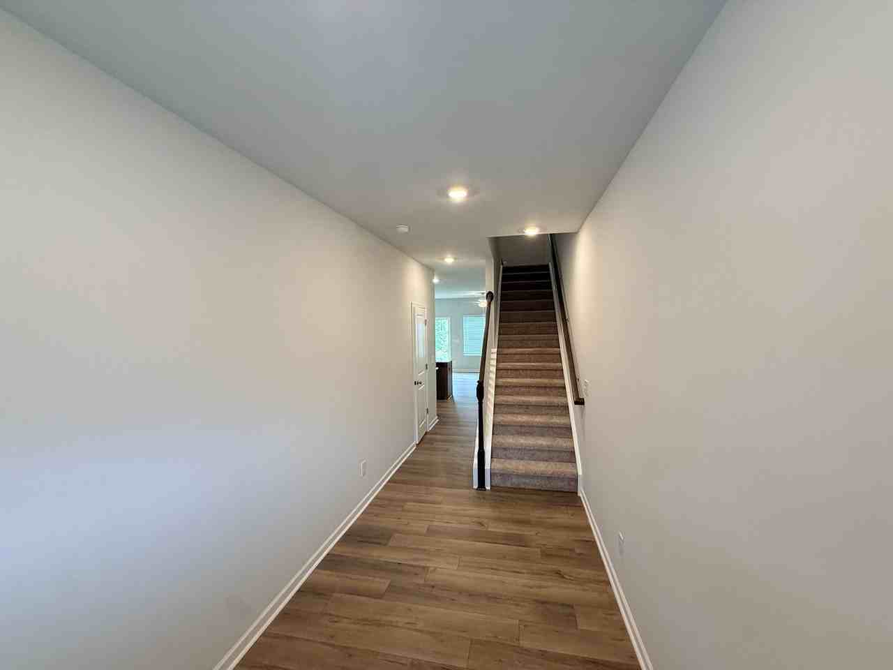 3009 Kingsfield Rd - Photo 2 of 37