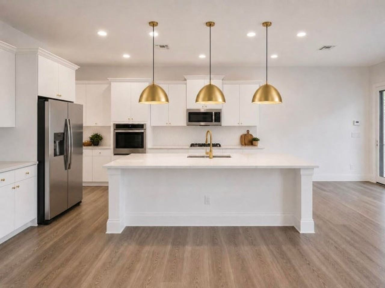 6020 Curie Pl - Photo 2 of 15