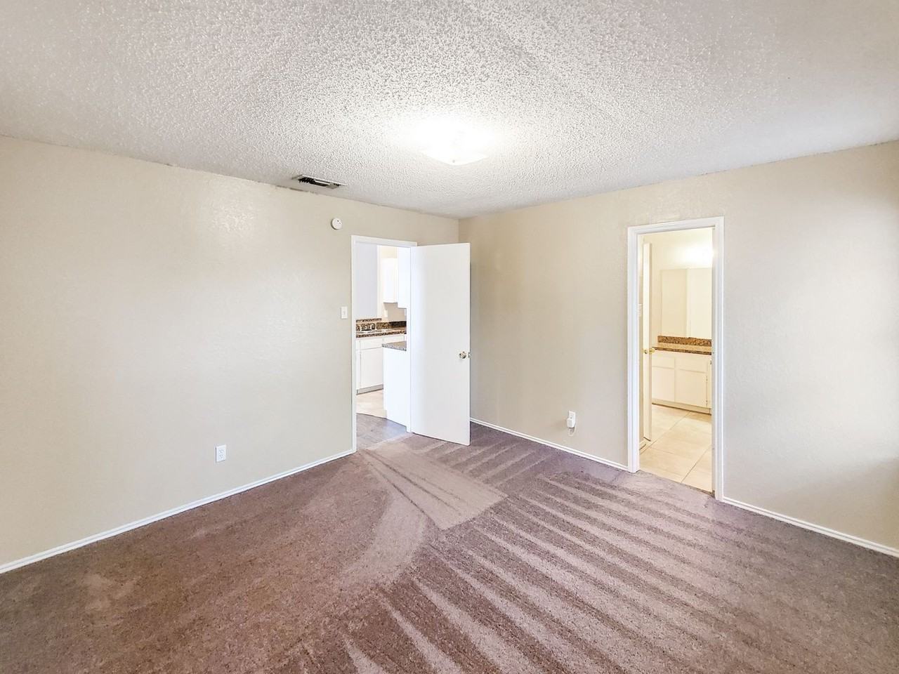 7507 Tiffany Meadows Ln - Photo 5 of 9