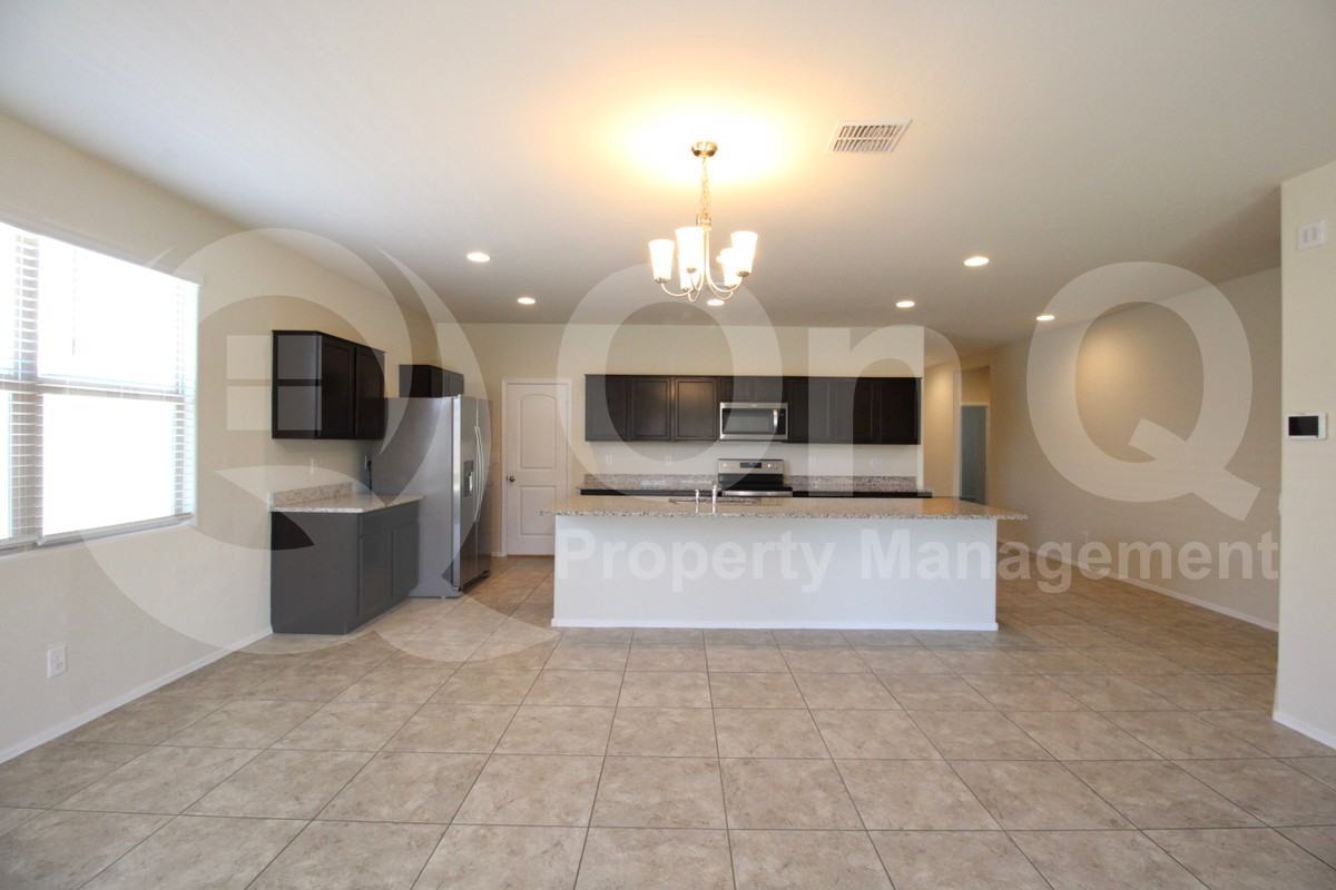 2455 E Alida Trl - Photo 6 of 40
