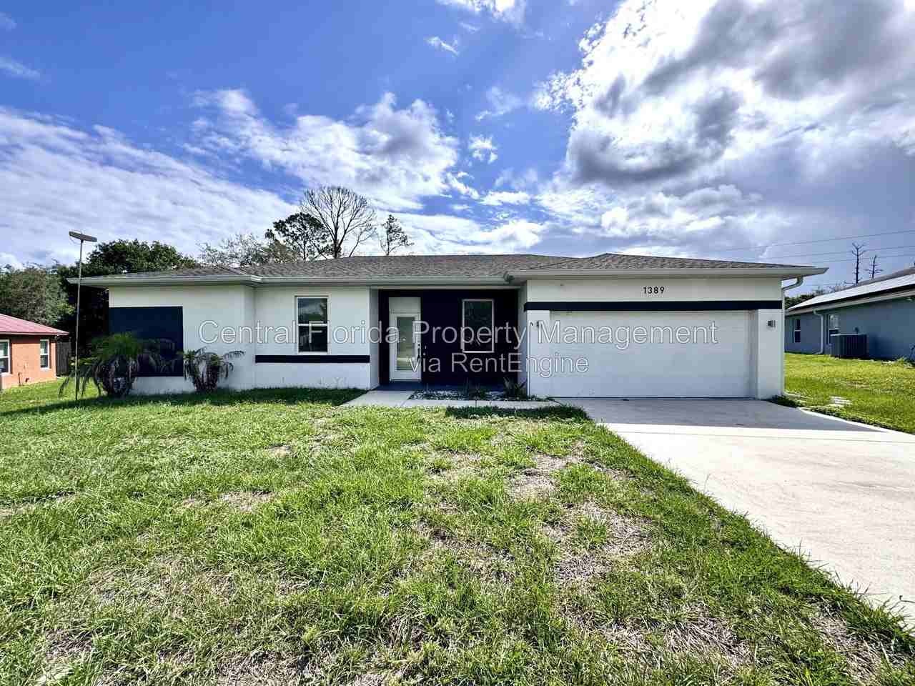 1389 Worthington Dr