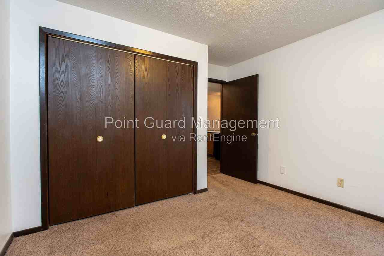 844 N Waco Ave #A105 - Photo 7 of 11