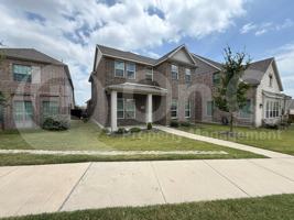 featured image of 3285 Dover Dr