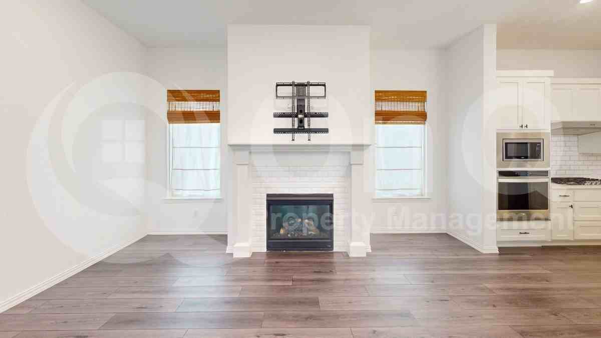 3285 Dover Dr - Photo 6 of 27