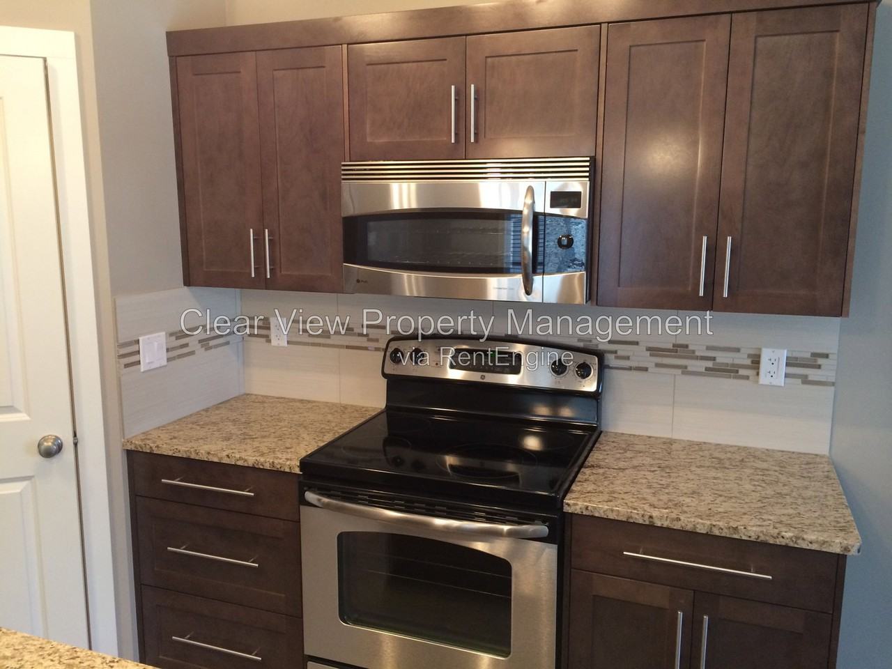 264 Sunridge Rd W - Photo 6 of 20