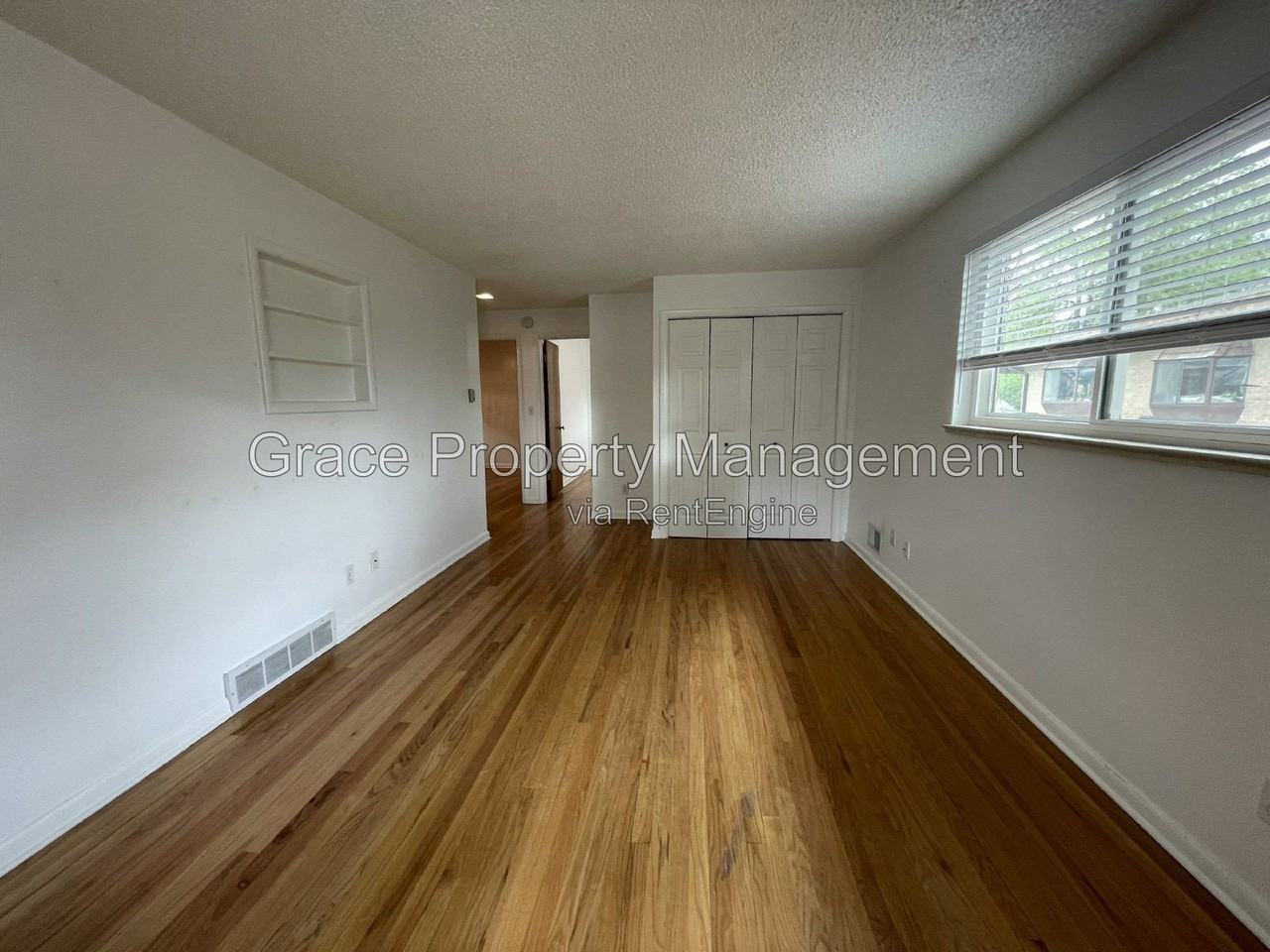 3540 S Corona St - Photo 2 of 17