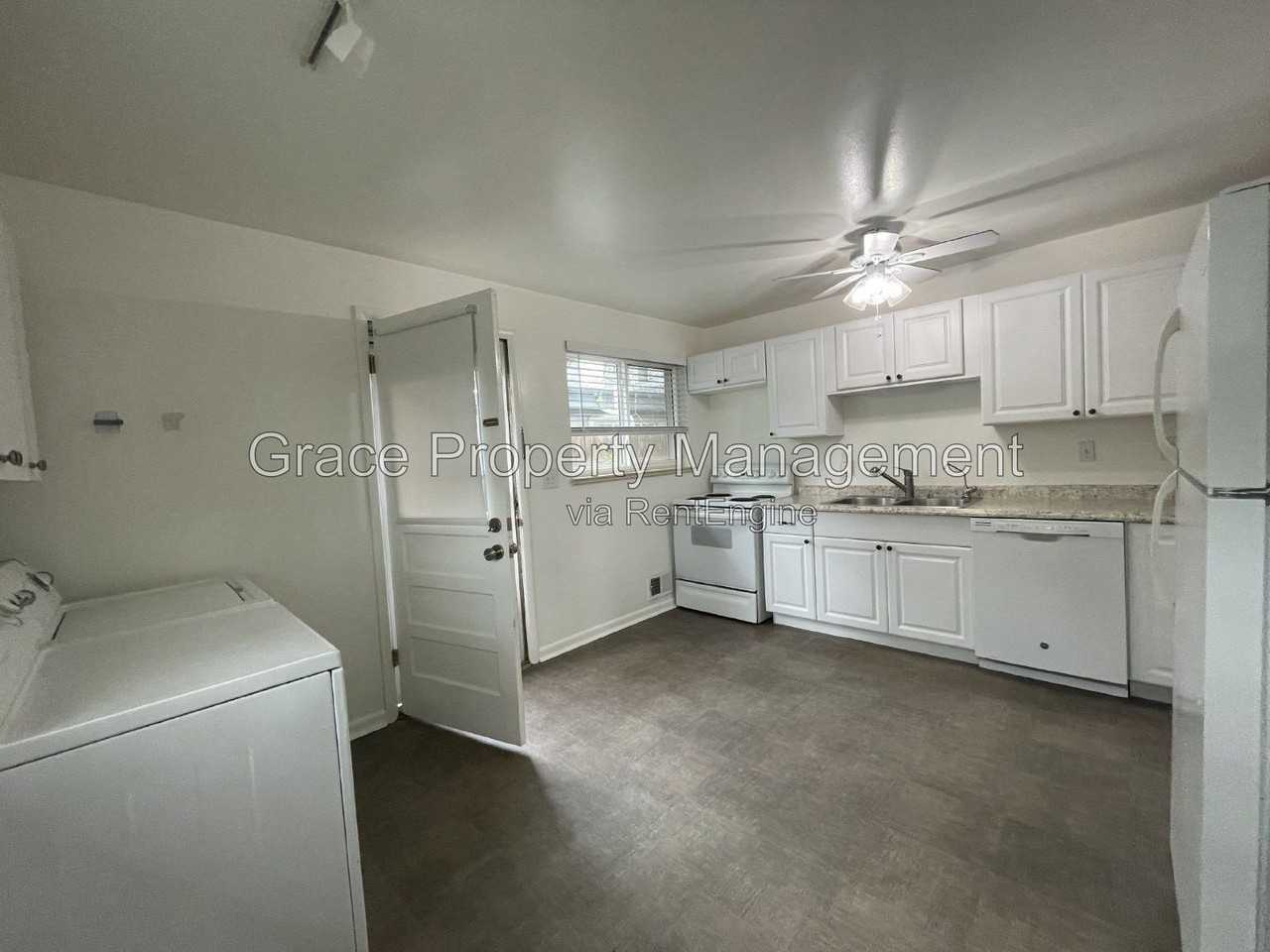 3540 S Corona St - Photo 5 of 17