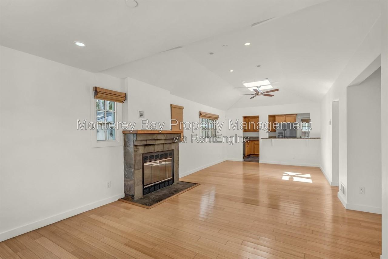 414 Monterey Ave - Photo 2 of 25