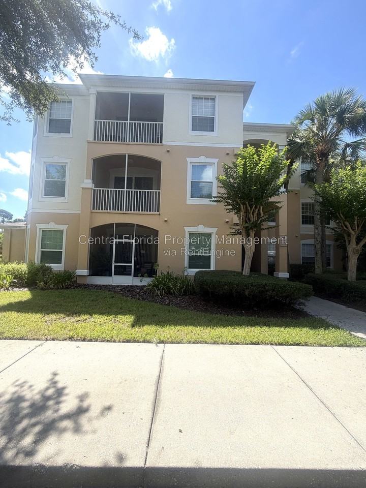 6084 Stevenson Dr #1-204