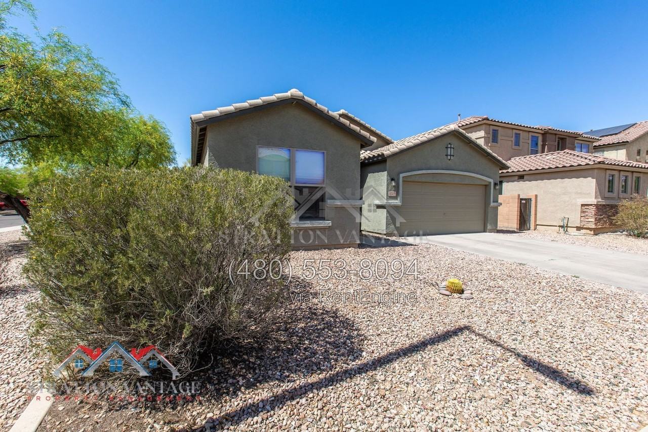 42322 W Lunar St - Photo 4 of 38