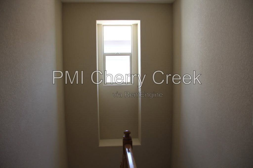 6385 S Xanadu Way - Photo 6 of 33