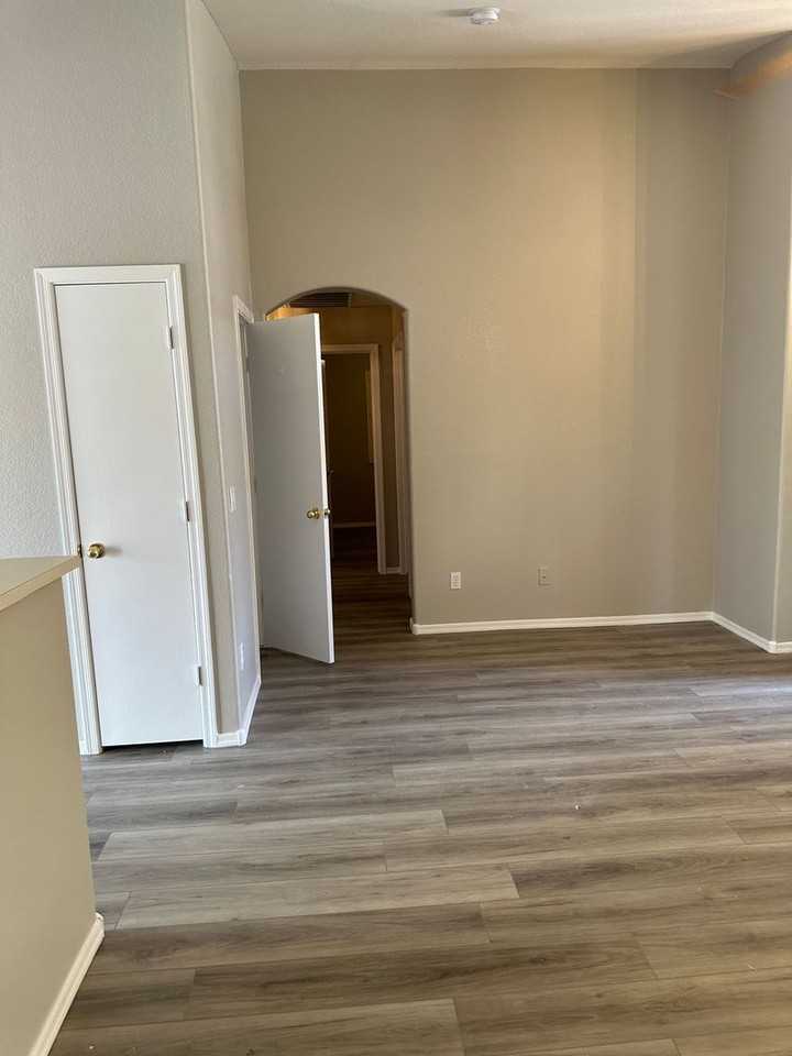 15345 W Evans Dr - Photo 4 of 11