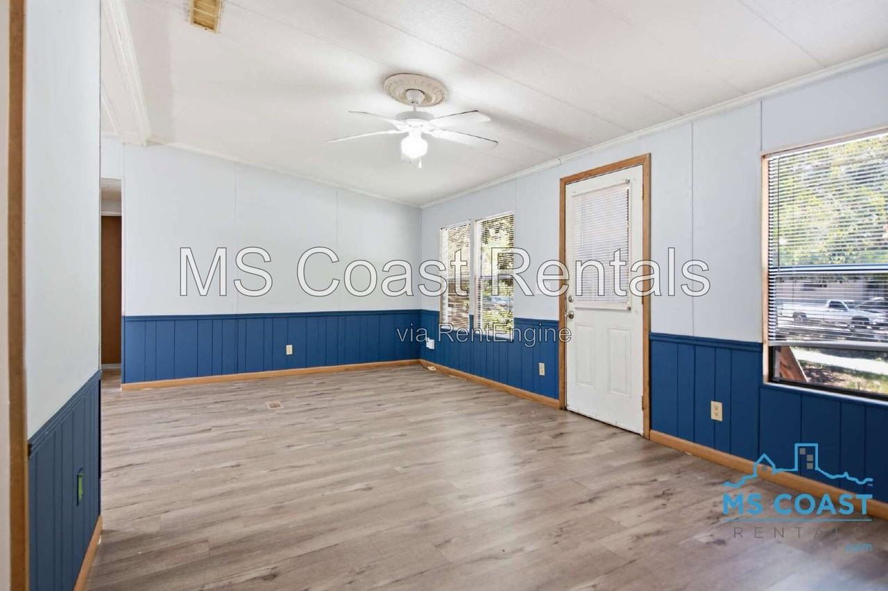 2617 N 16th St - Photo 5 of 24