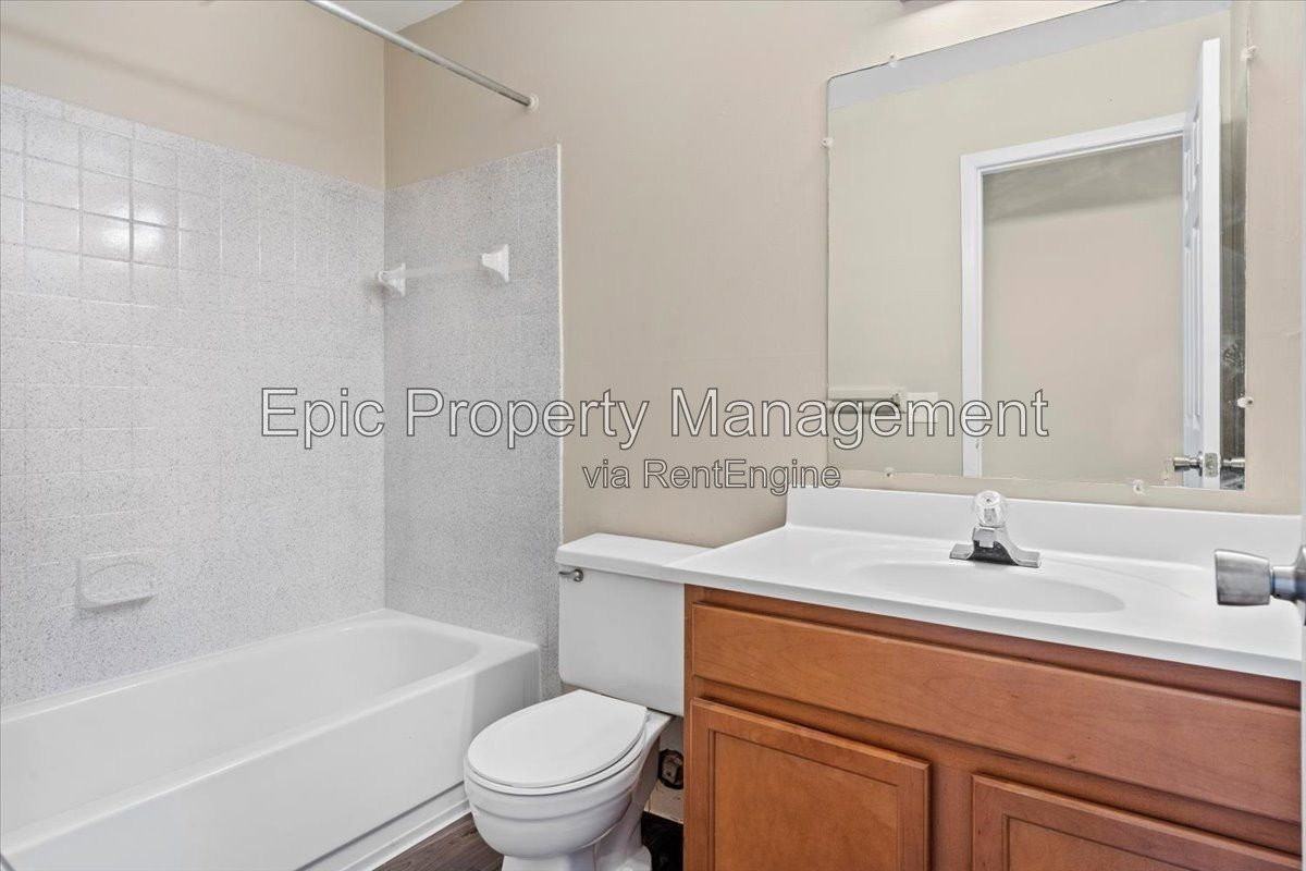 31471 Block St #106 - Photo 3 of 10