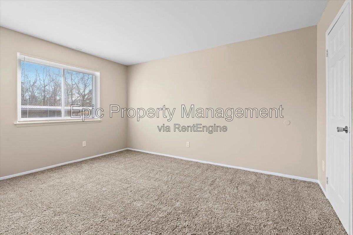 31471 Block St #106 - Photo 5 of 10