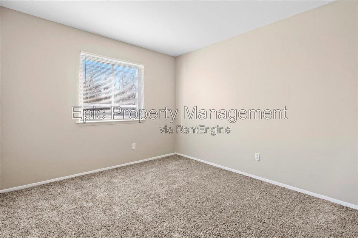 31471 Block St #106 - Photo 7 of 10
