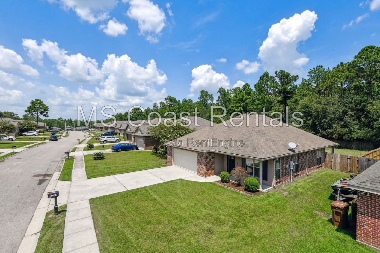 11523 Caroline Ct - Photo 4 of 26