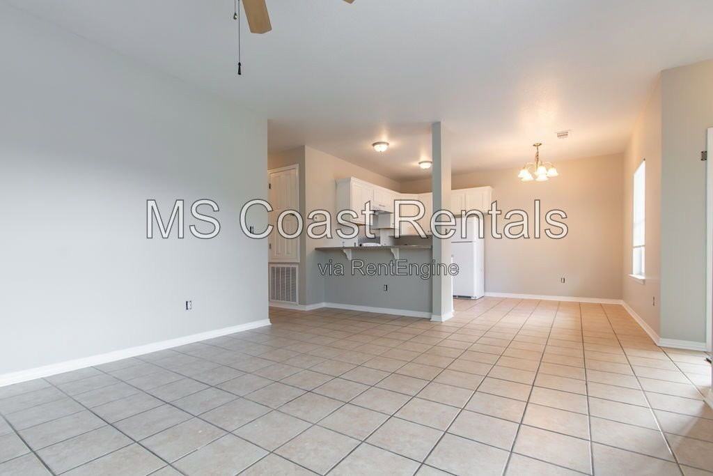 15815 Adam Rd #520 - Photo 5 of 13
