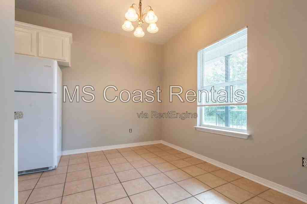 15815 Adam Rd #520 - Photo 6 of 13
