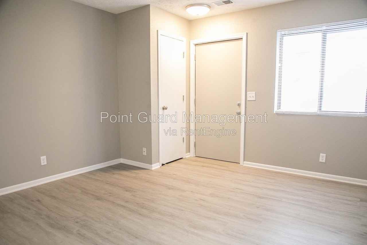 4216 Frances St #49 - Photo 3 of 24