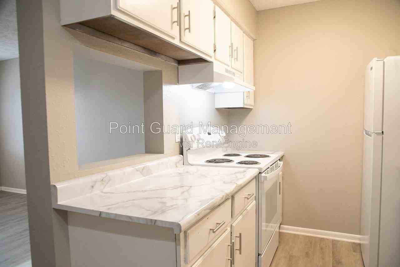 4216 Frances St #49 - Photo 6 of 24