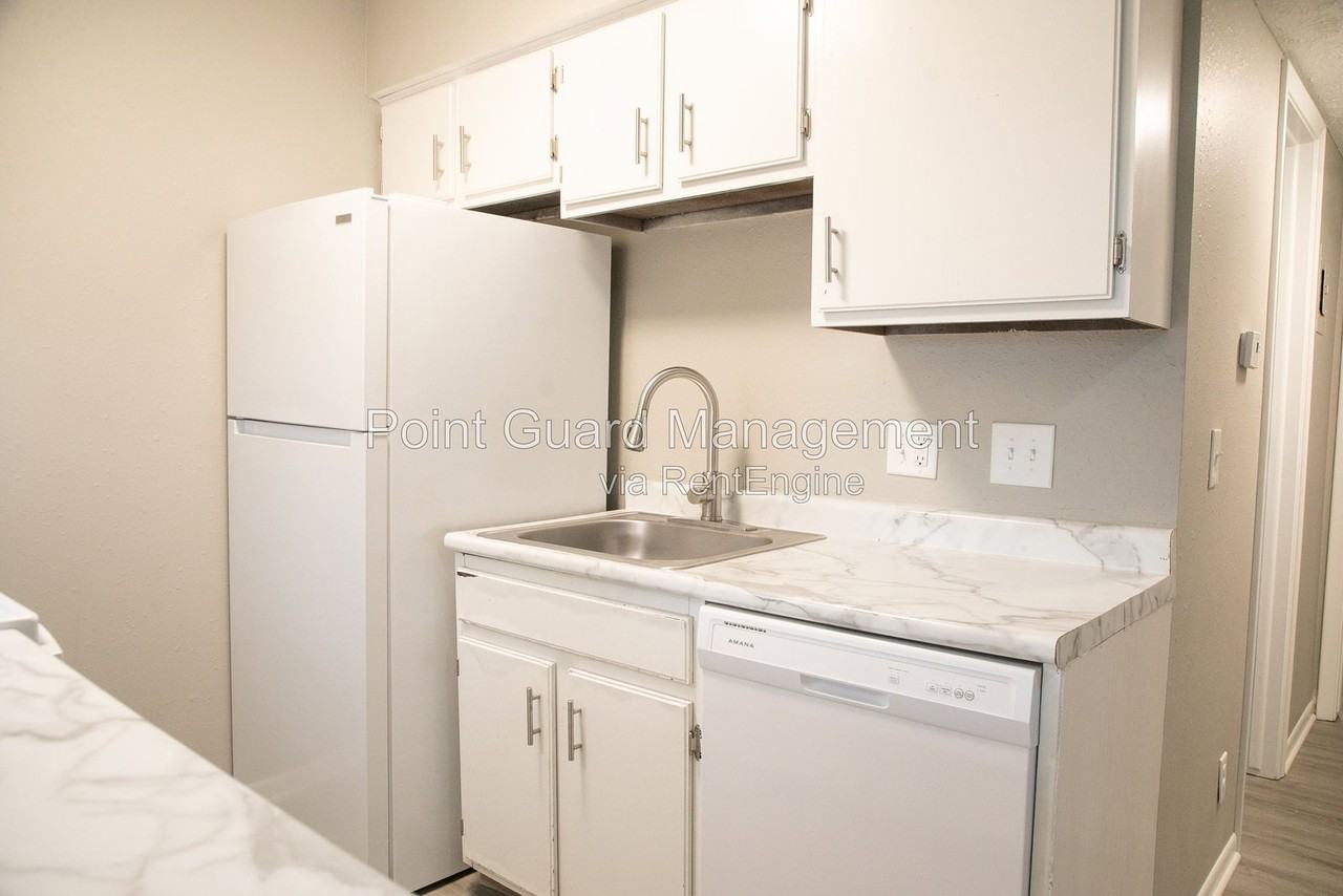 4216 Frances St #49 - Photo 7 of 24