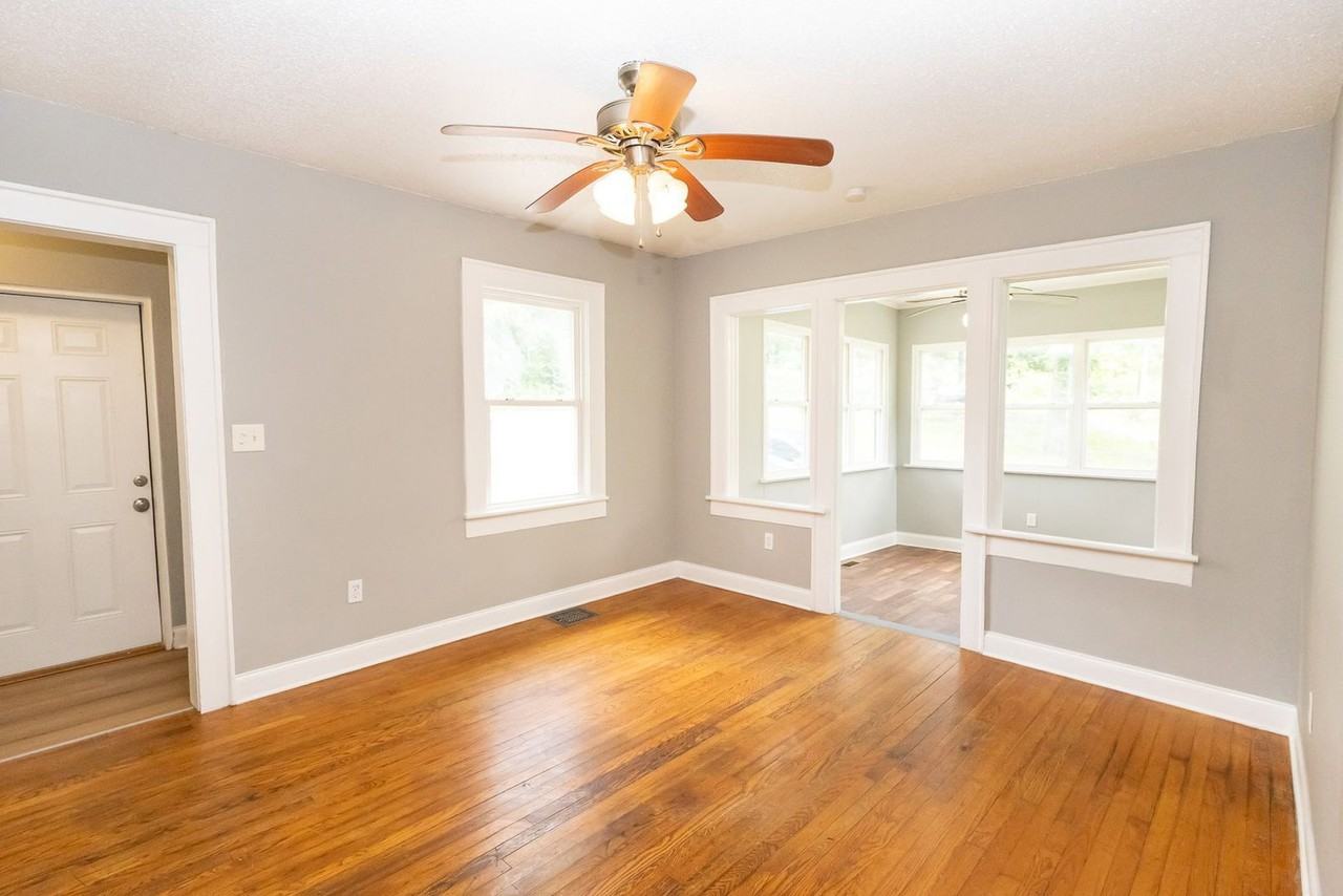 1812 John Ross Rd - Photo 7 of 22