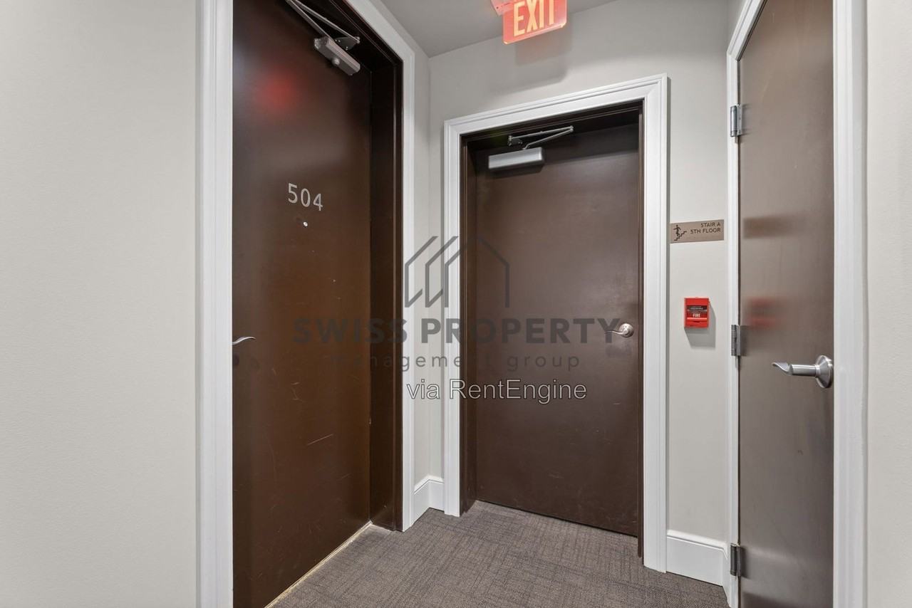 1145 N High St #504 - Photo 5 of 36