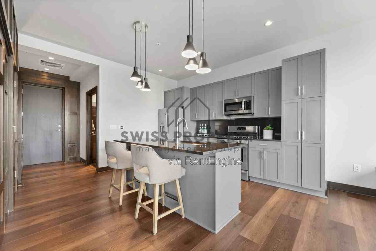 1145 N High St #504 - Photo 7 of 36