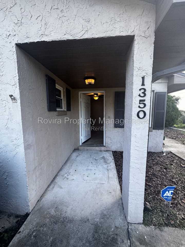 1350 Anderson St #1350 - Photo 3 of 11