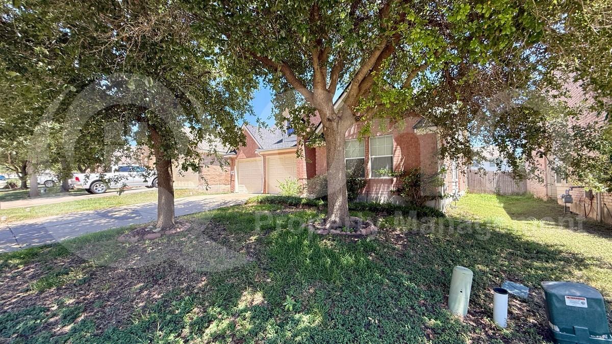 2816 Mission Tejas Dr - Photo 2 of 23