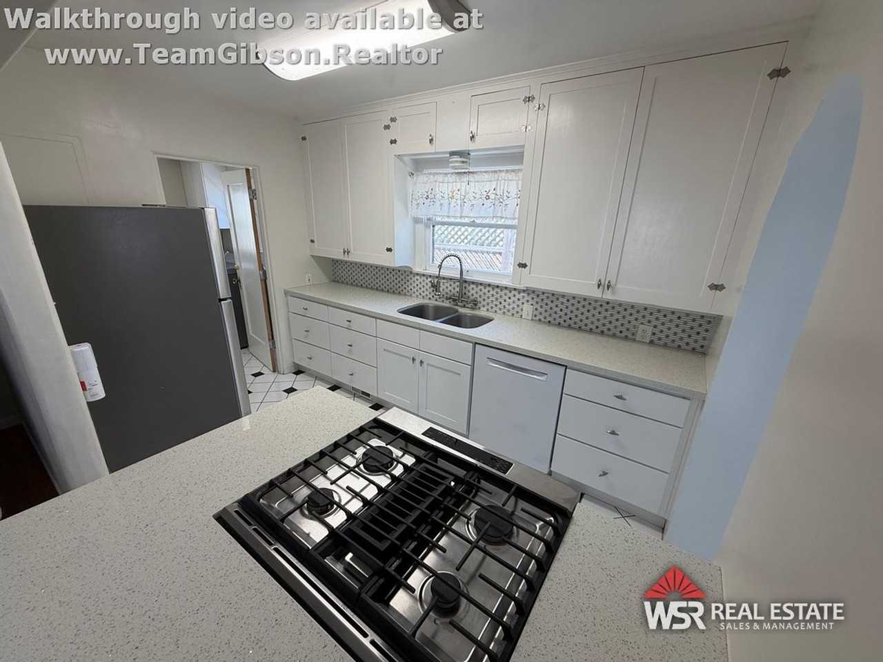 4601 Merrill Ave - Photo 5 of 27