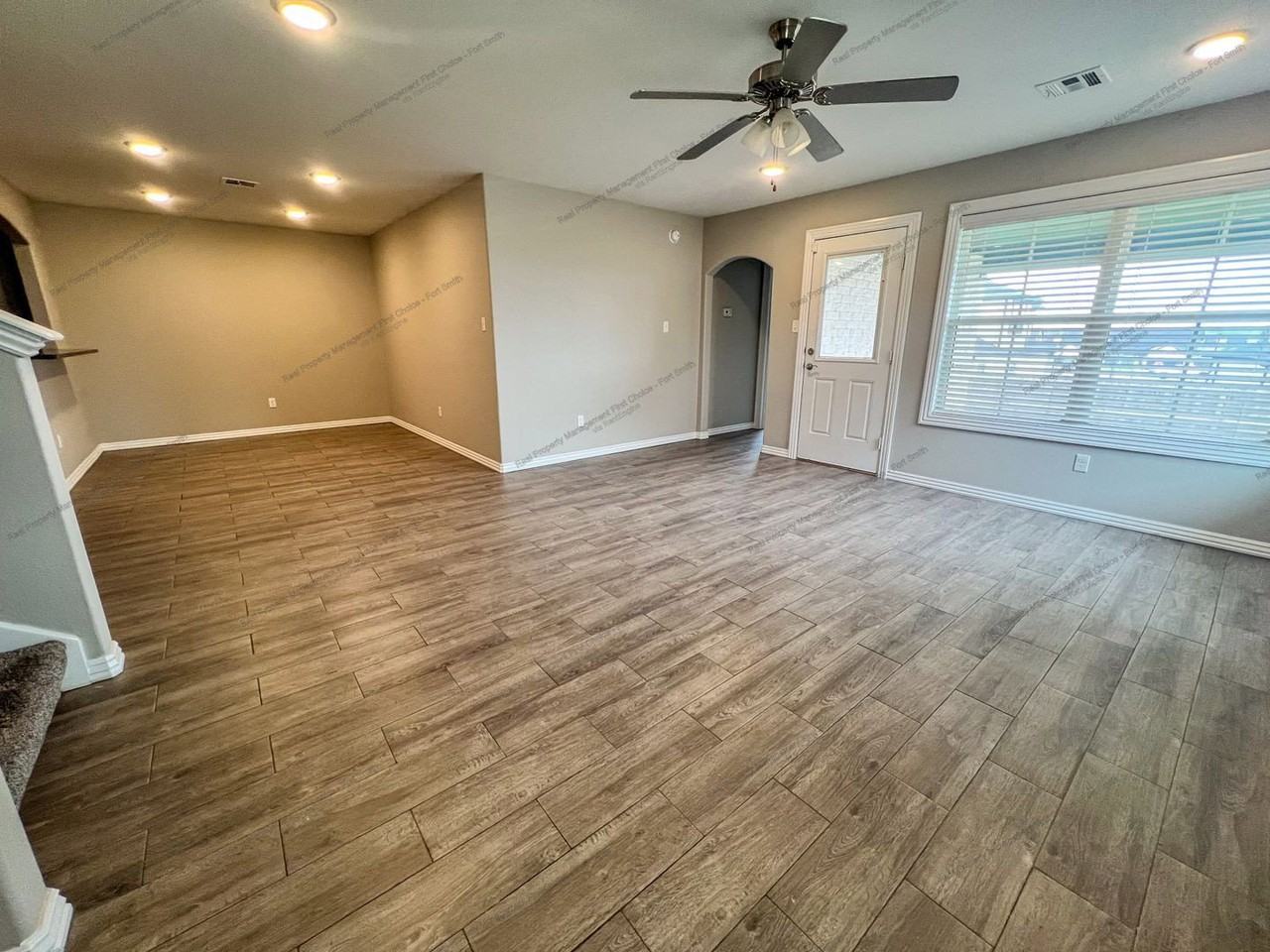 6621 Leightyn Ln - Photo 3 of 19