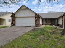 featured image of 8011 N 117th East Ave