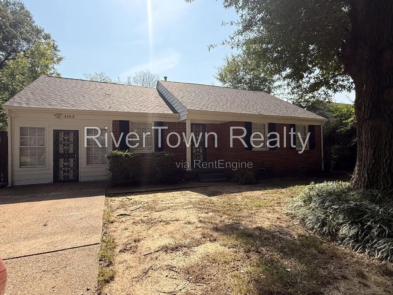 1162 Elkwood Cv W - Photo 2 of 21