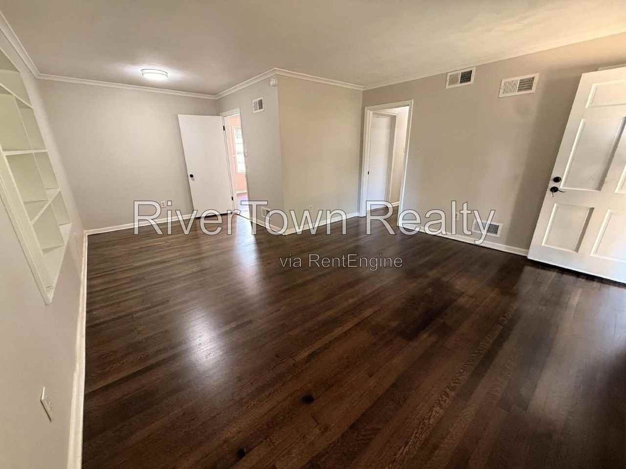 1162 Elkwood Cv W - Photo 5 of 21