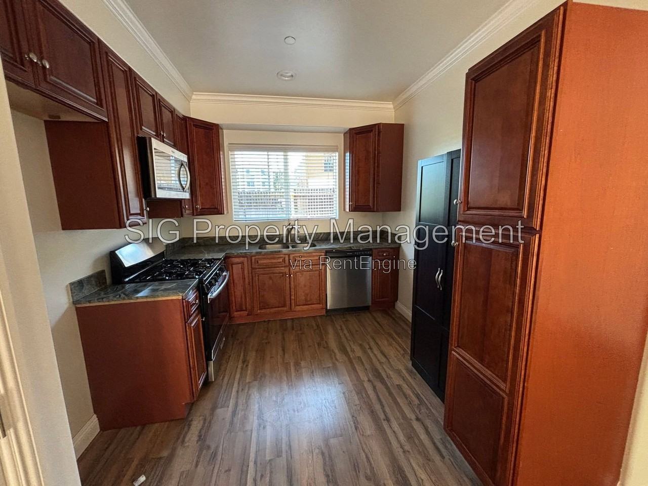 10215 Tujunga Canyon Blvd #106 - Photo 7 of 25