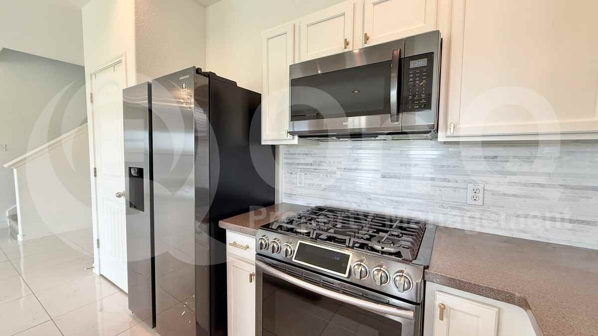 12224 Timber Heights Dr - Photo 5 of 28