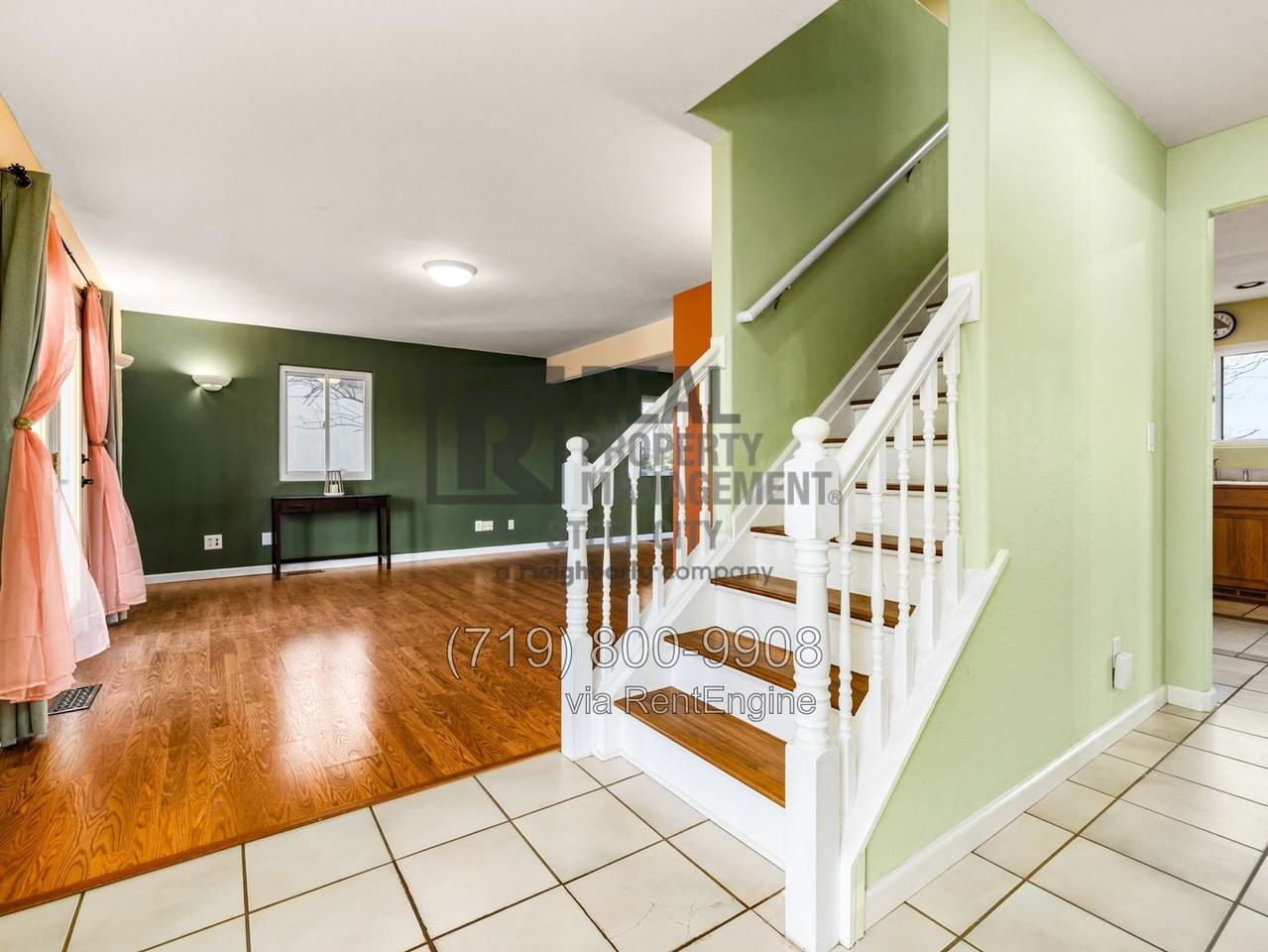 275 W Baldwyn Dr - Photo 3 of 28