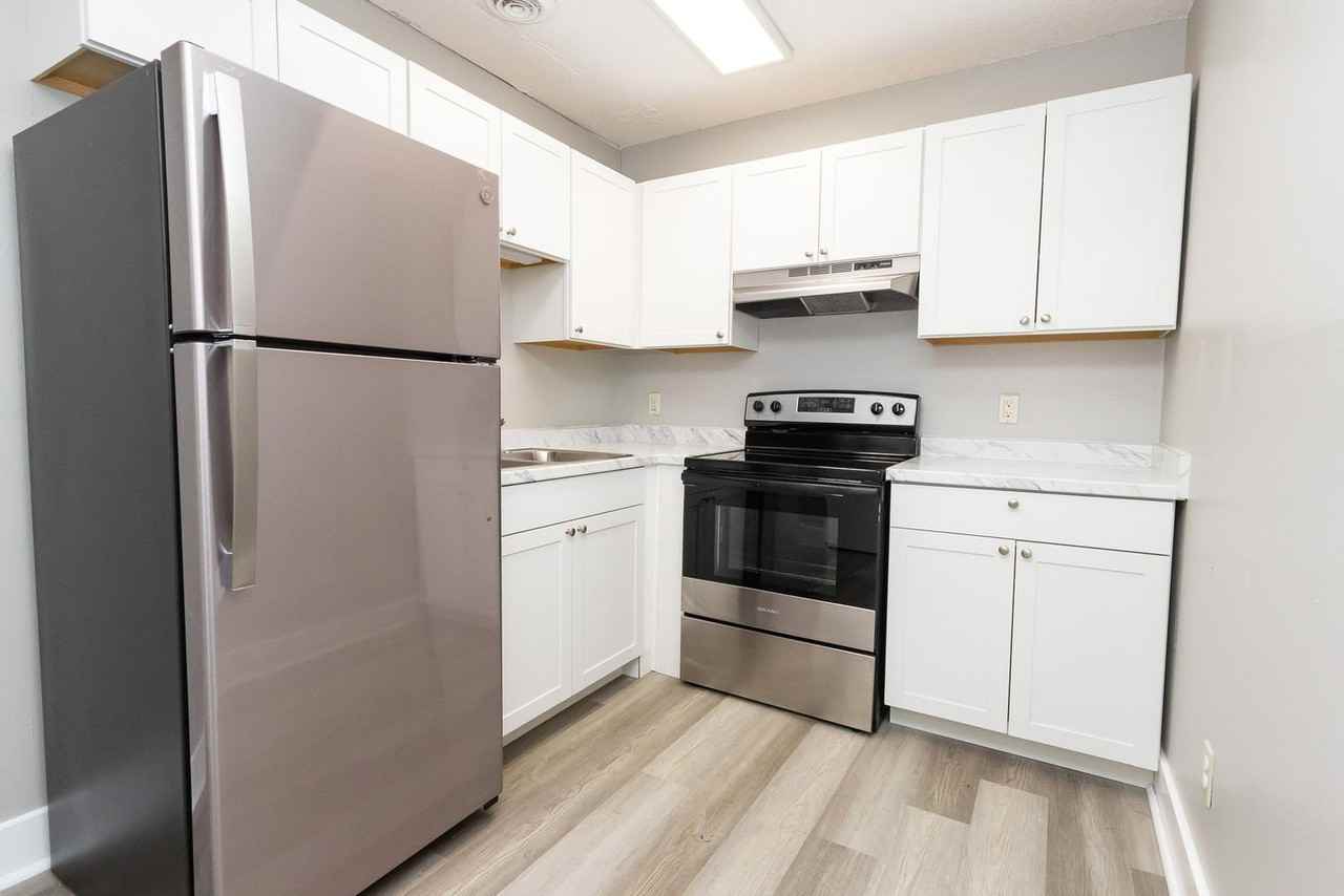 4000 Lara Ln #C - Photo 3 of 11