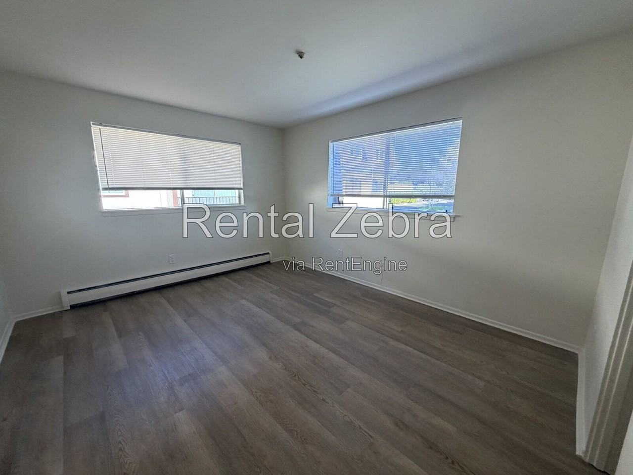 1420 Southwest Blvd #8 - Photo 7 of 11