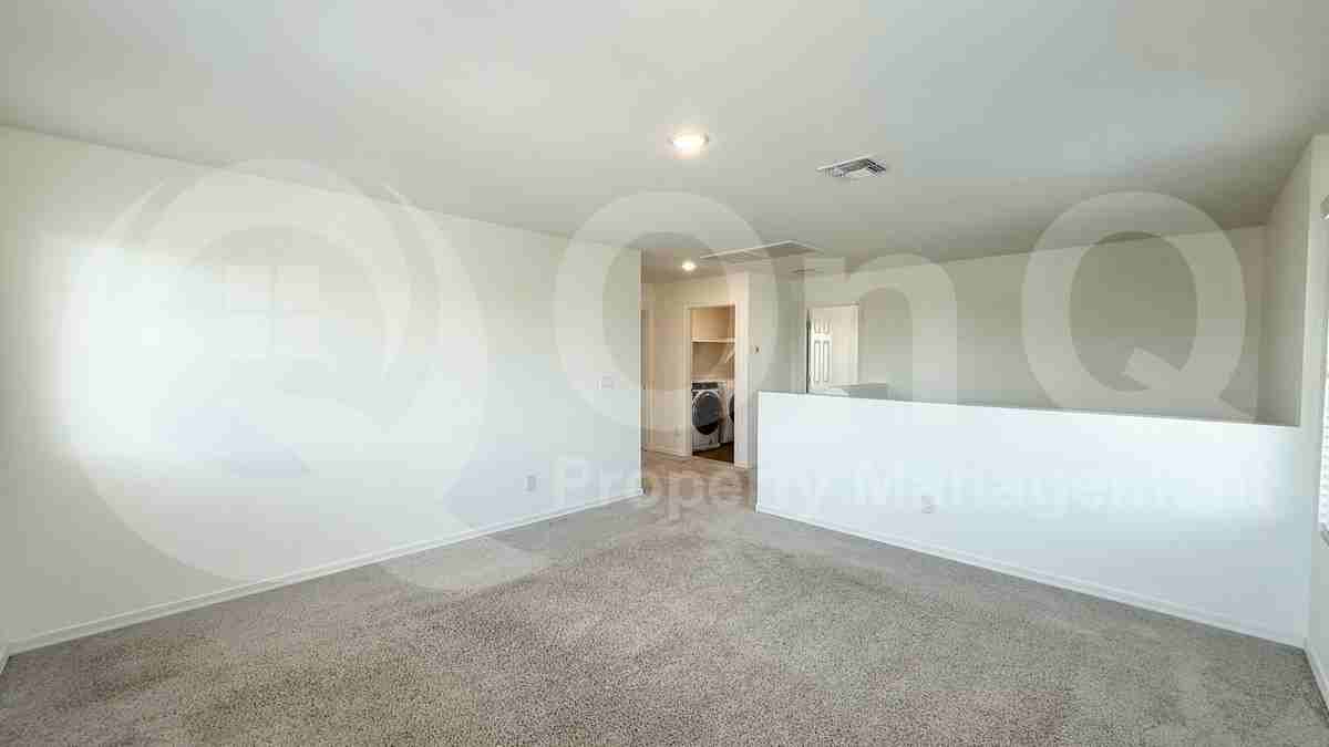 10838 W Marguerite Ave - Photo 5 of 20