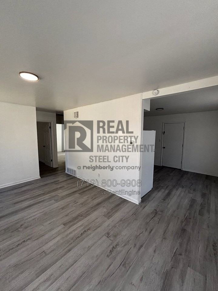 1611 W 20th St #1605 - Photo 4 of 13
